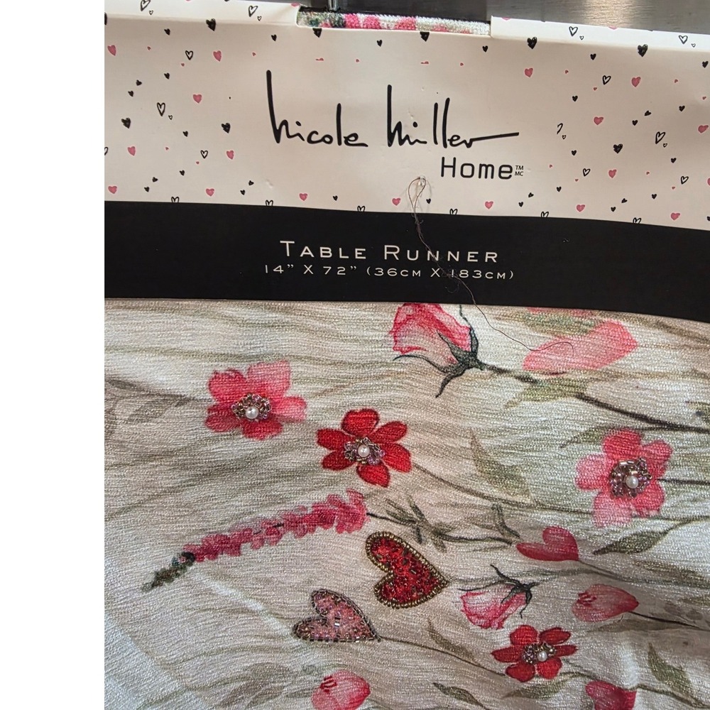 Nicole Miller Home 14x72 Table Runner Cream Red Pink Floral Beaded Hearts NWT